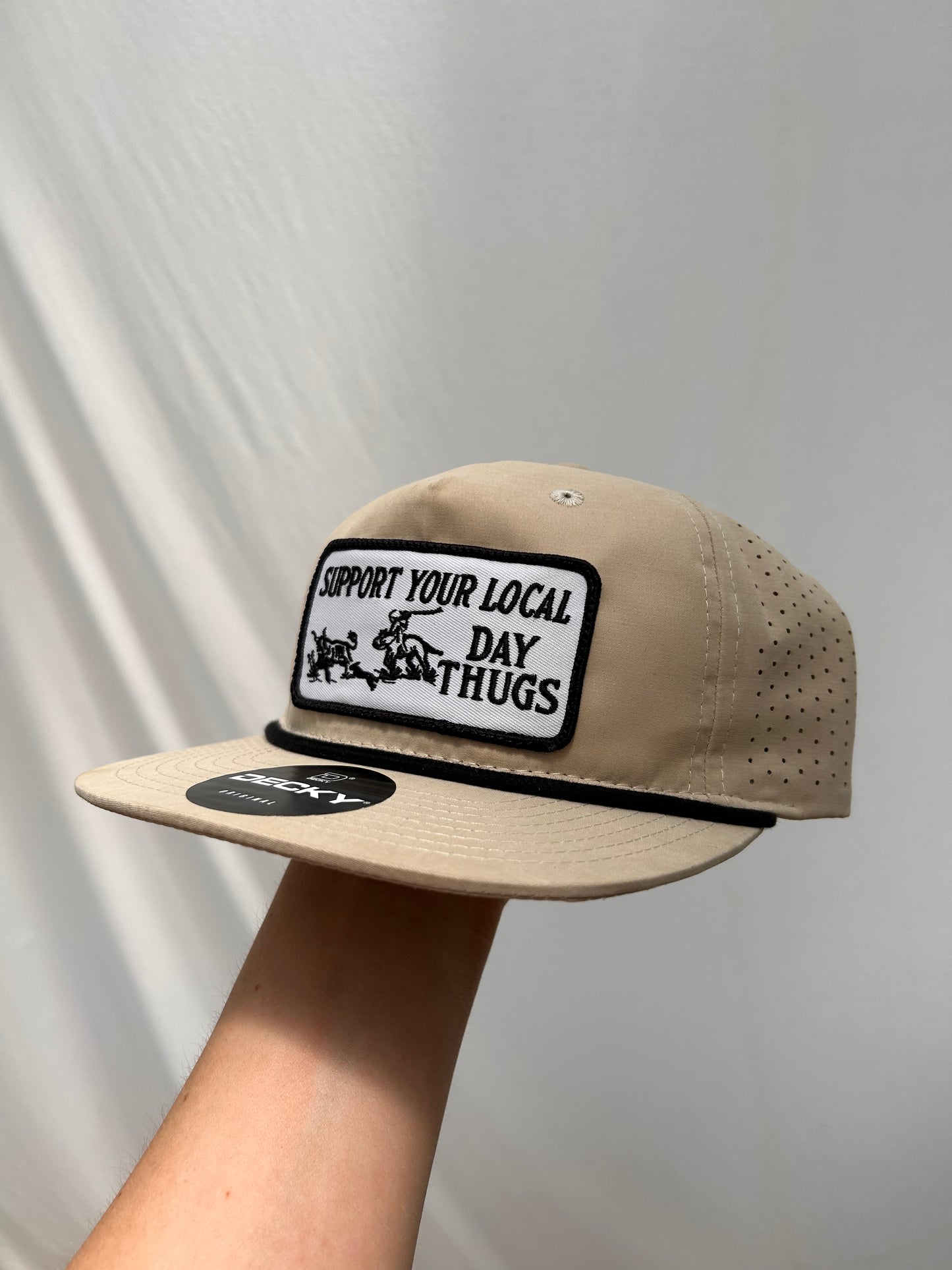 DAY THUG HAT