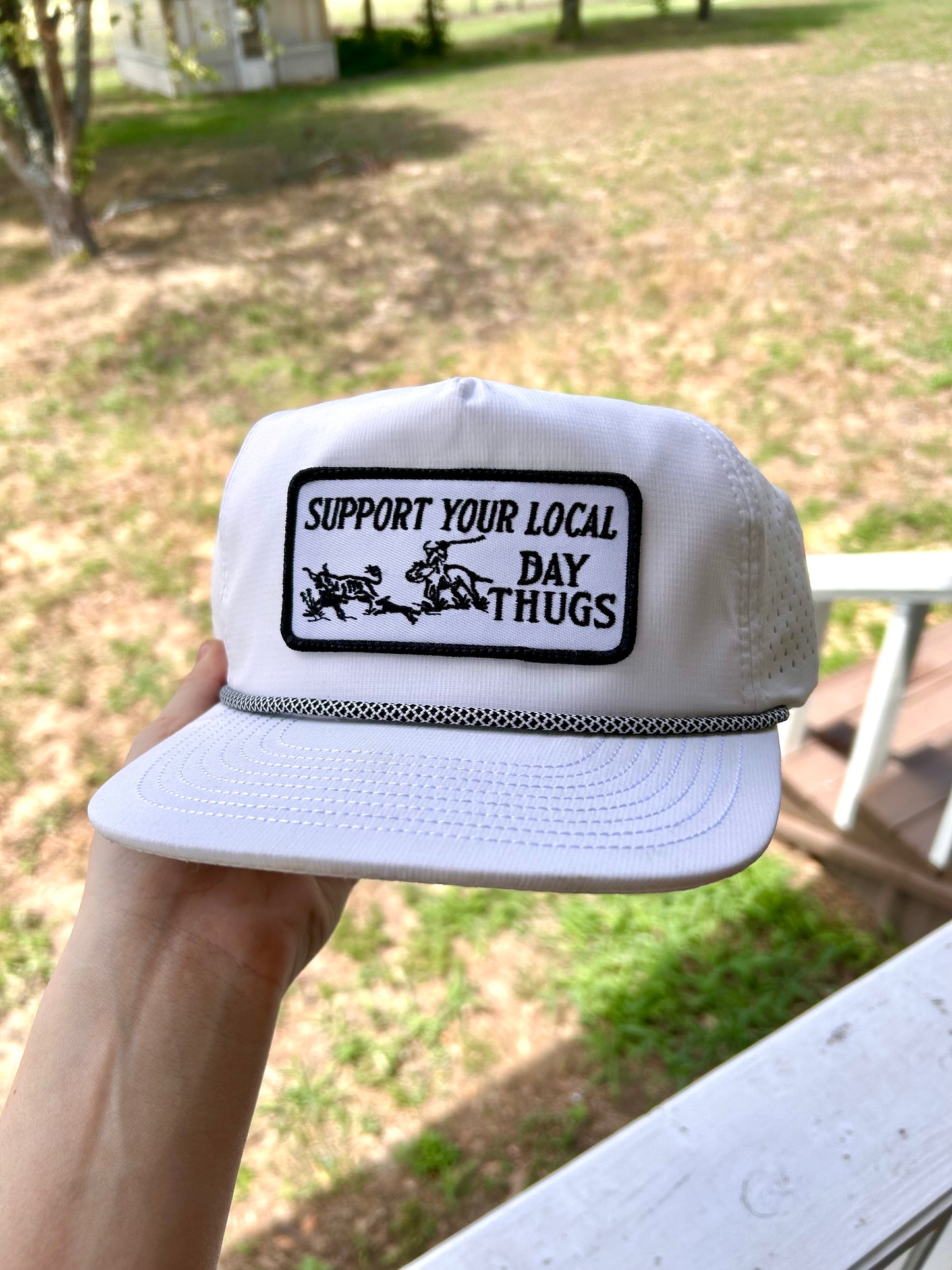 White snapback with b&w rope